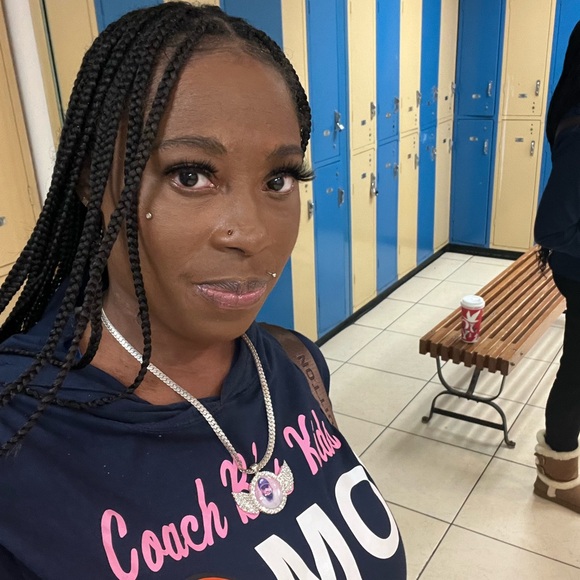 Meet your Posher, Tanya - Picture 5 of 7